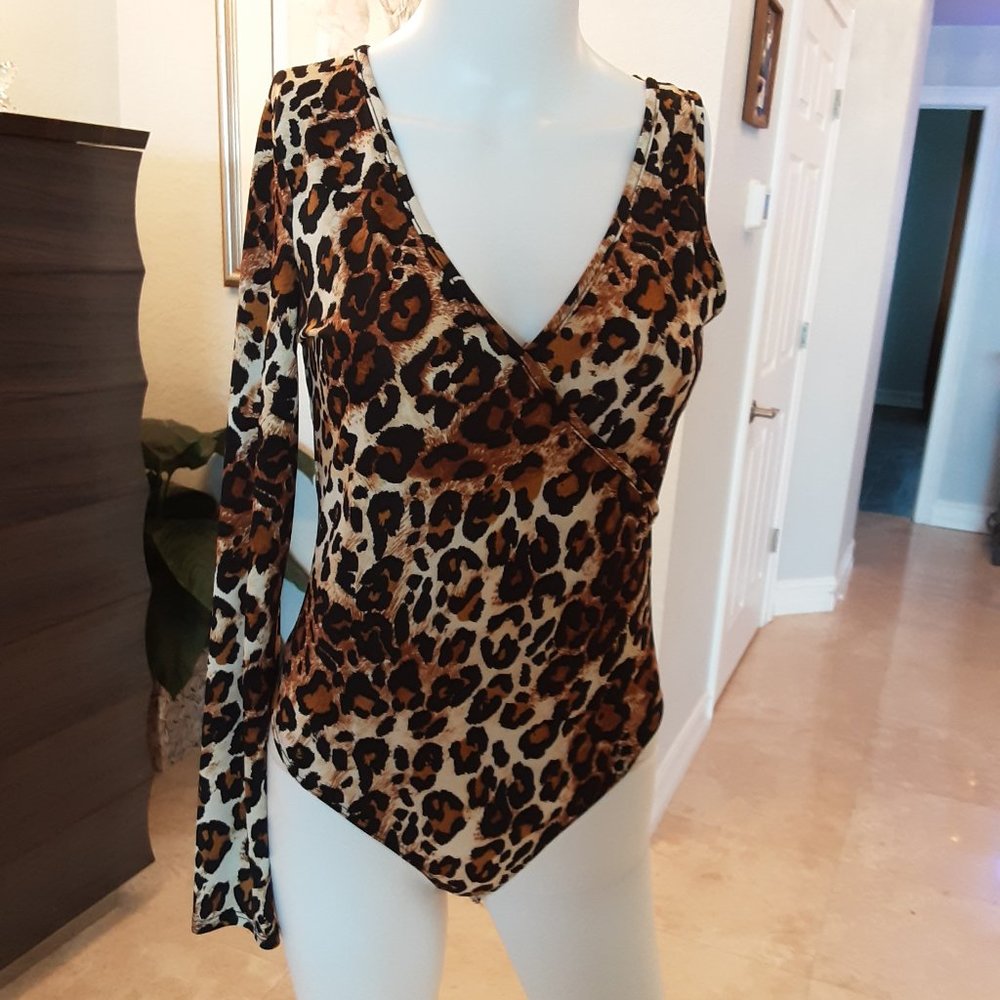 Animal print one sleeve bodysuit